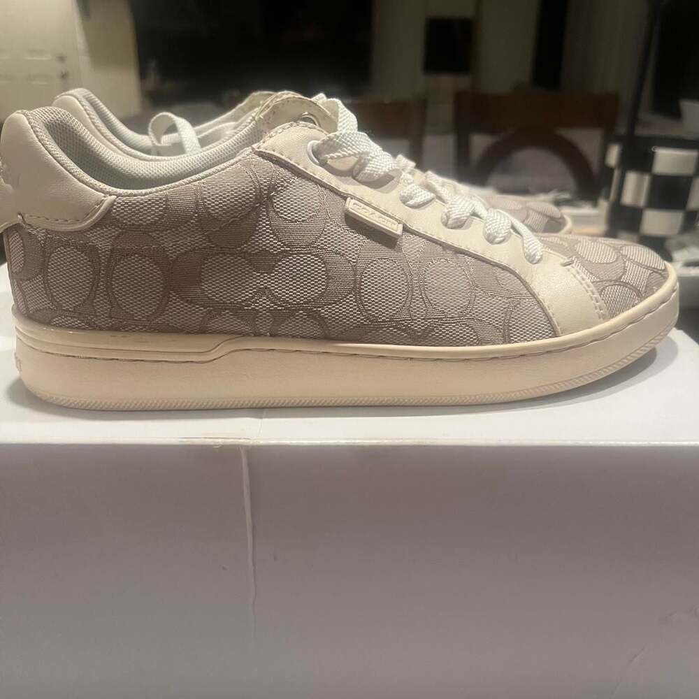 Coach Lowline Low Top Signature Canvas Sneakers - Picture 2 of 7